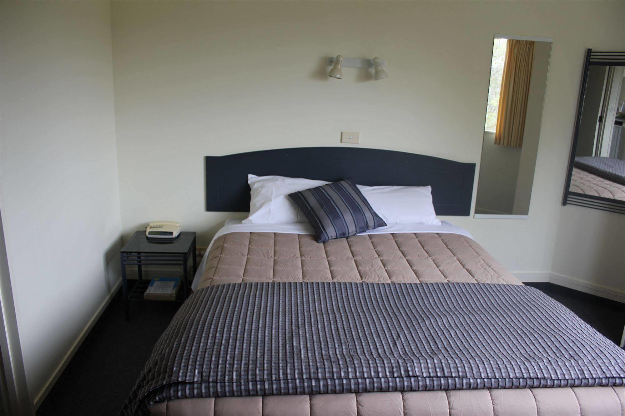 Baycourt Lakefront Motel Taupo Exteriér fotografie