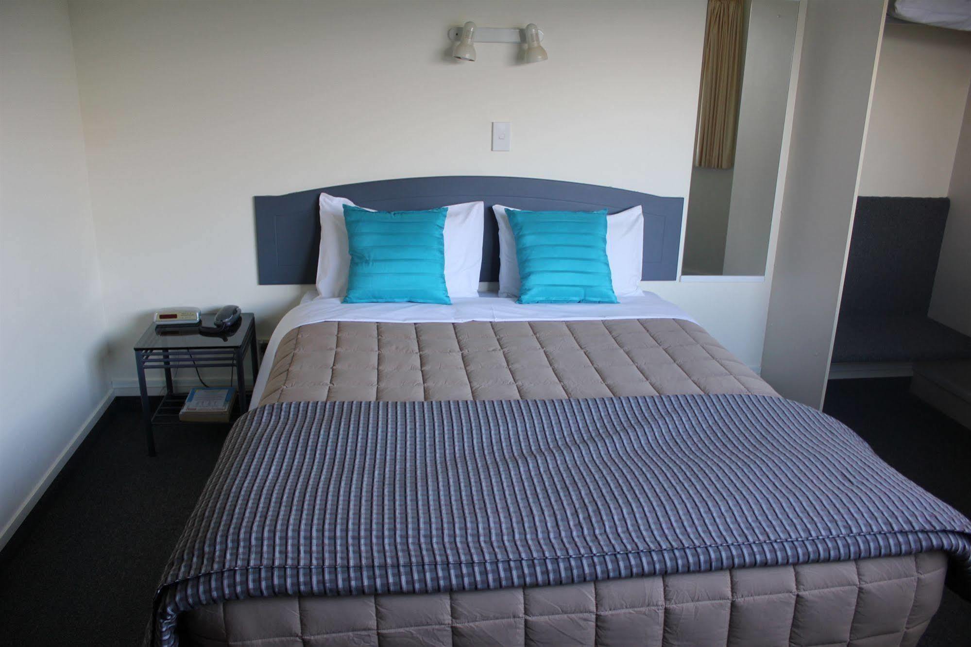 Baycourt Lakefront Motel Taupo Exteriér fotografie