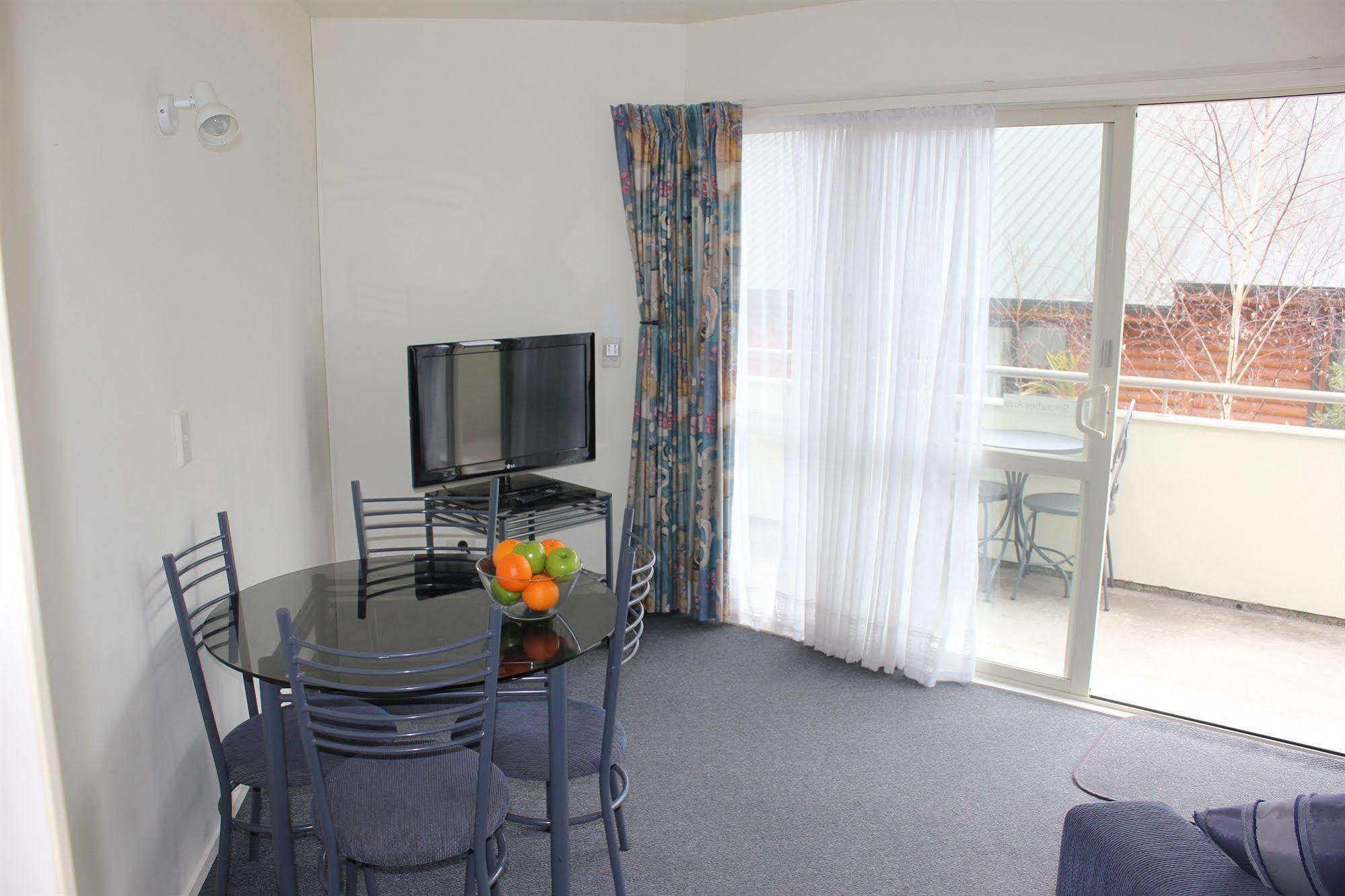 Baycourt Lakefront Motel Taupo Exteriér fotografie